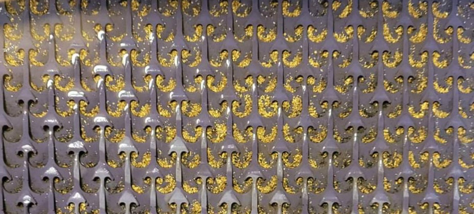 Gold Cube Tray with Micro (2nd Gen) Dream Mat | Gold Mining Equipment